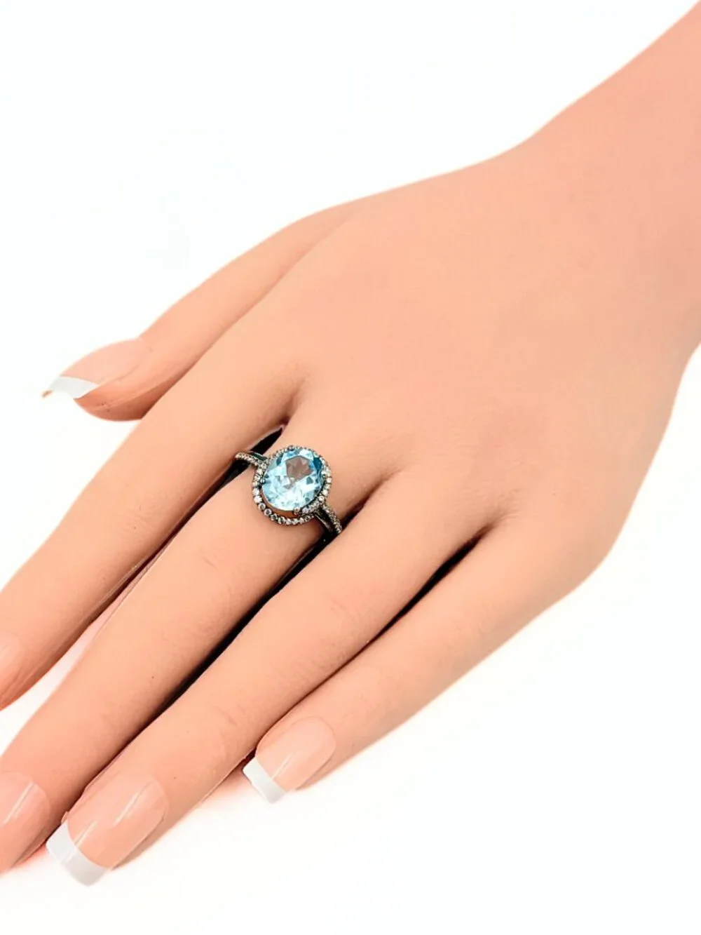 Sparkling Marked Sterling Silver Blue Topaz Regal Halo Cocktail Ring Sz 10